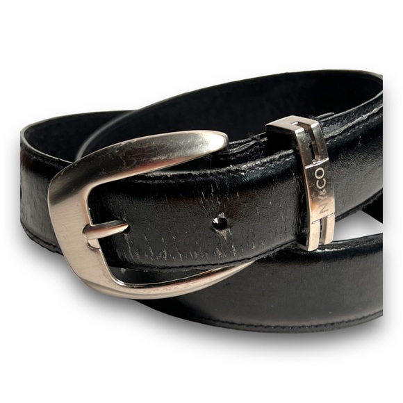 NEW YORK & CO BLACK FAUX LEATHER BELT 35x1.5” - Picture 4 of 4